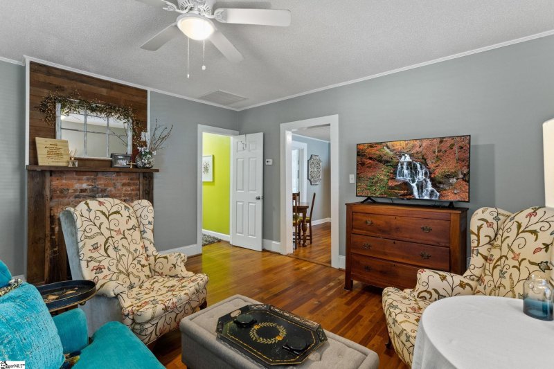 Property image 5 of 20 Haynesworth Street in Monaghan, Greenville, SC 29611