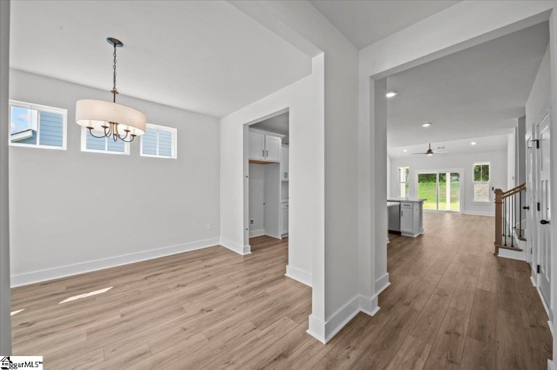 Property image 5 of 117 Beaverdam Creek Drive in Creeks at Midway, Anderson, SC 29621