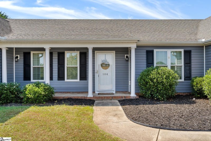 Property image 4 of 104 Lighthouse Drive in Hidden Anchor, Williamston, SC 29697