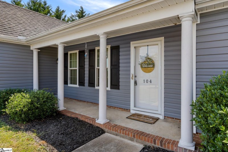 Property image 5 of 104 Lighthouse Drive in Hidden Anchor, Williamston, SC 29697