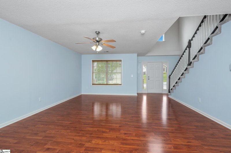 Property image 4 of 109 Twinflower Drive in Wildflower Meadows, Taylors, SC 29687