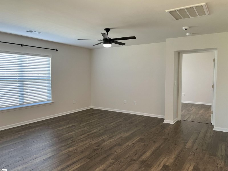 Property image 2 of 1416 Slades Street in Lakestone, Woodruff, SC 29388