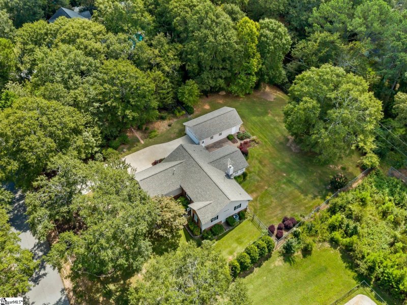 Property image 4 at 617 Walnut Way, Anderson, SC 29626