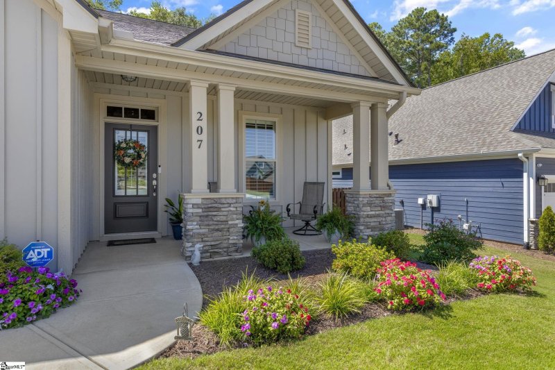 Property image 3 of 207 Ridgebury Place in Cottages at Shoally Ridge, Greenville, SC 29607-5182
