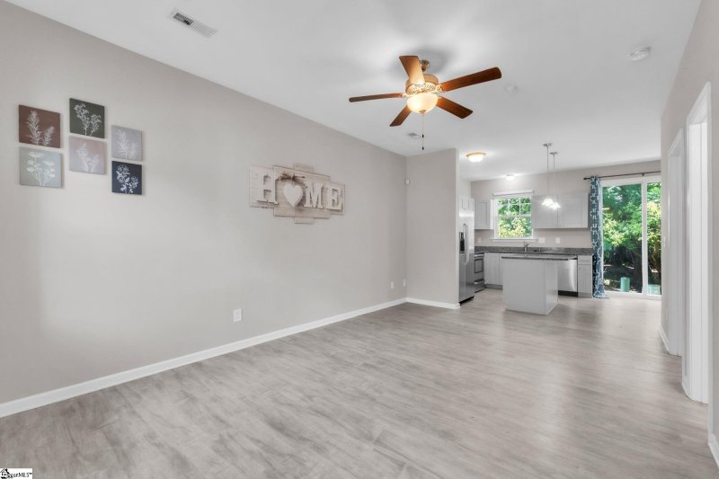 Property image 2 of 83 Huntress Drive in Foxfield Common, Greer, SC 29651