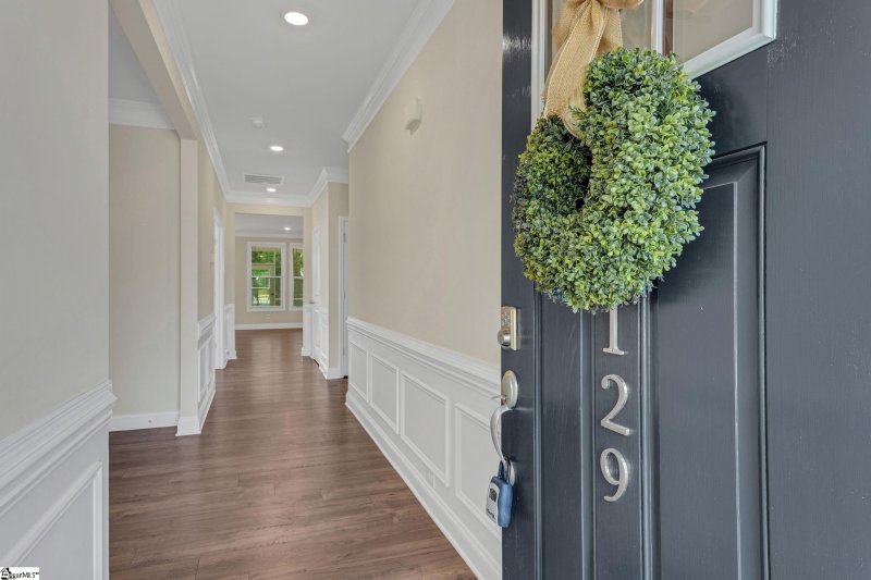 Property image 5 of 129 Yellow Fox Road in Sudduth Farms, Greer, SC 29650
