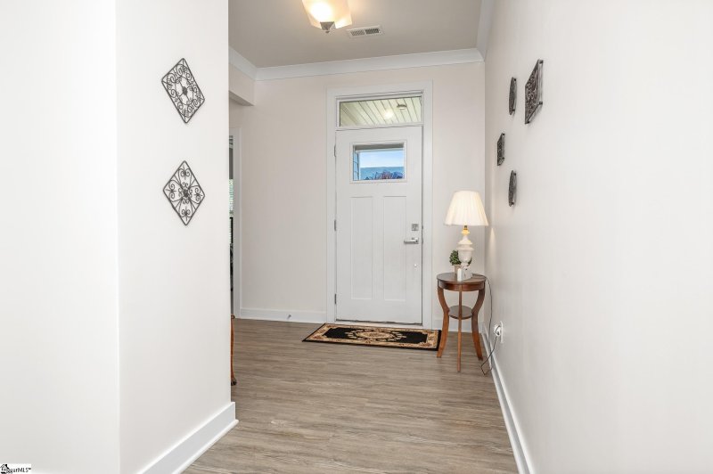 Property image 3 at 402 Greer Farm Lane, Anderson, SC 29621-3795