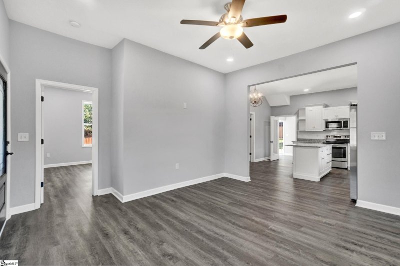 Property image 3 of 341 Ligon Street in Mills Mill, Greenville, SC 29605