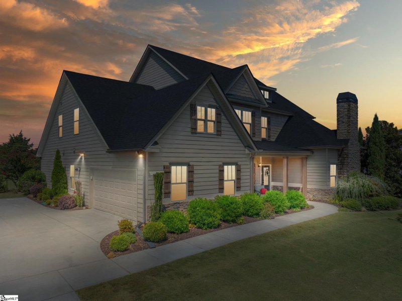 Clear Springs, Simpsonville Community