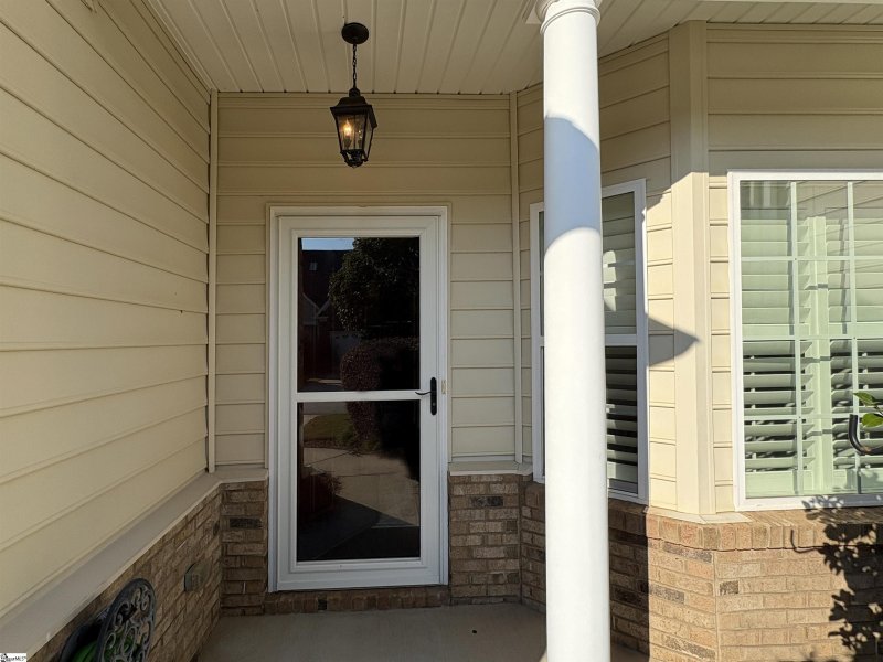 Property image 2 of 45 Barnwood Circle in Plantation Greene, Greenville, SC 29607