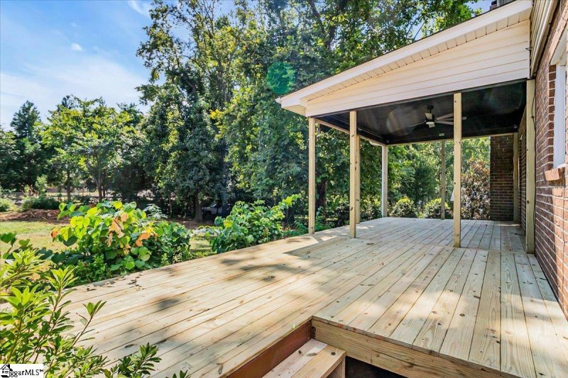 Property image 4 of 105 Middle Brook Road in Sugar Creek, Greer, SC 29650