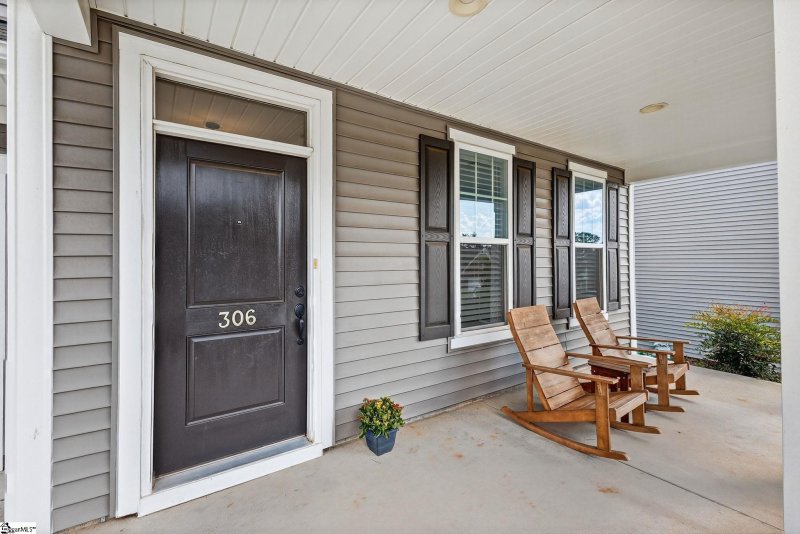 Property image 4 of 306 Starling Avenue in Yorkshire Farms, Easley, SC 29642
