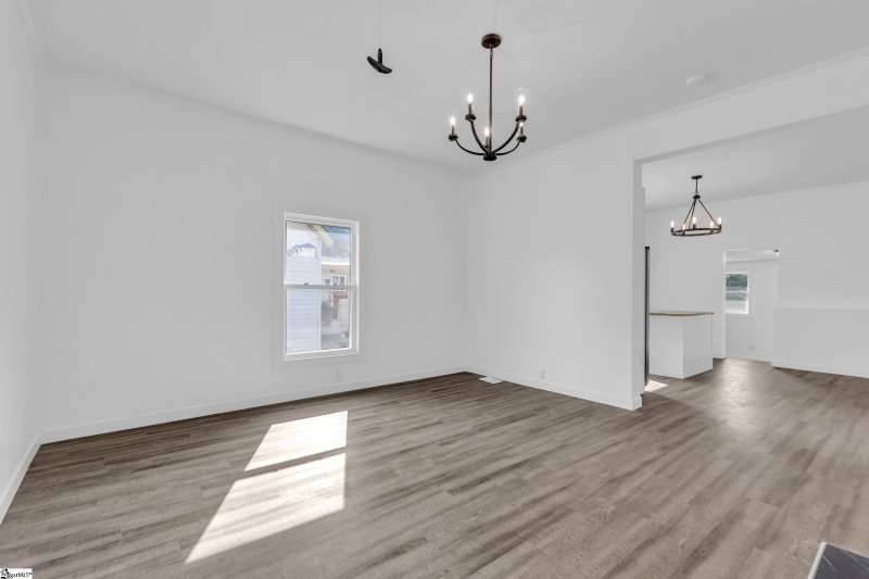 Property image 5 of 33 Henry Street in Dunean, Greenville, SC 29605