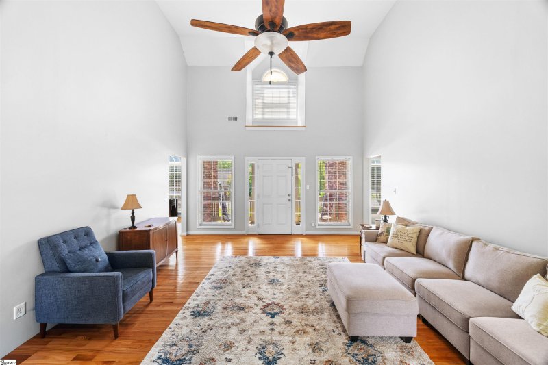 Property image 2 of 214 Hampton Creek Lane in Hampton Meadows, Lyman, SC 29365