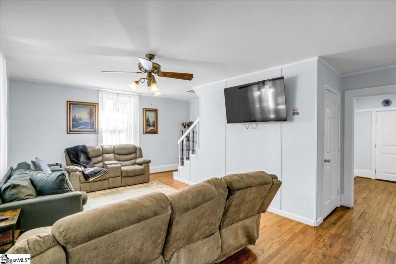 Property image 3 of 938 2nd Avenue in Judson Mill, Greenville, SC 29611