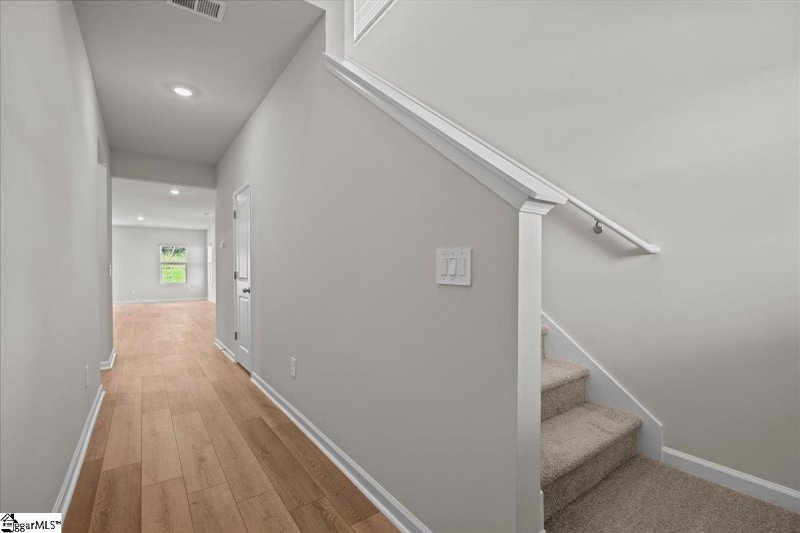 Property image 3 at 313 Fair Cross Circle, Piedmont, SC 29673