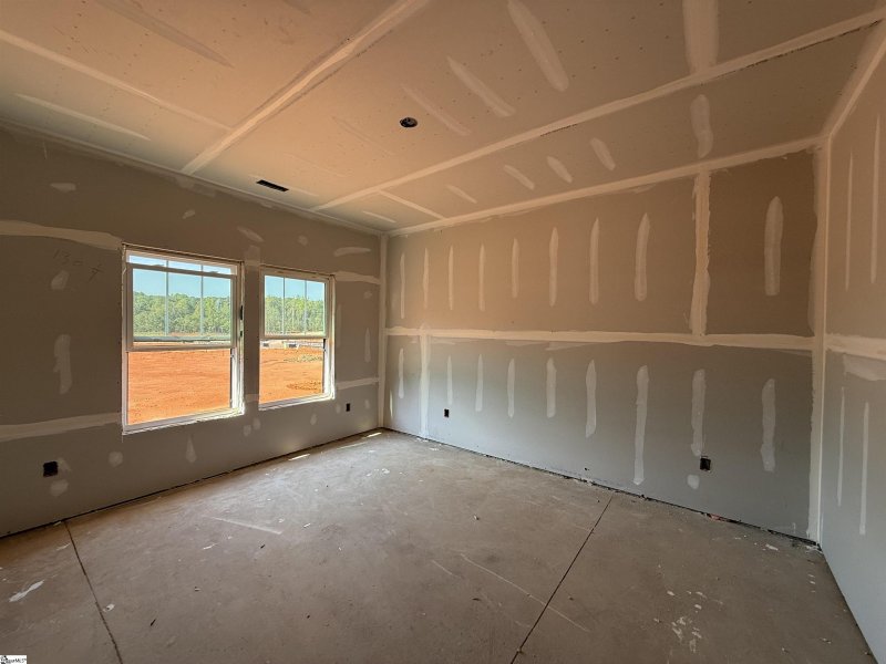 Property image 5 of 3021 Akins Street in McAbee Farms, Spartanburg, SC 29303