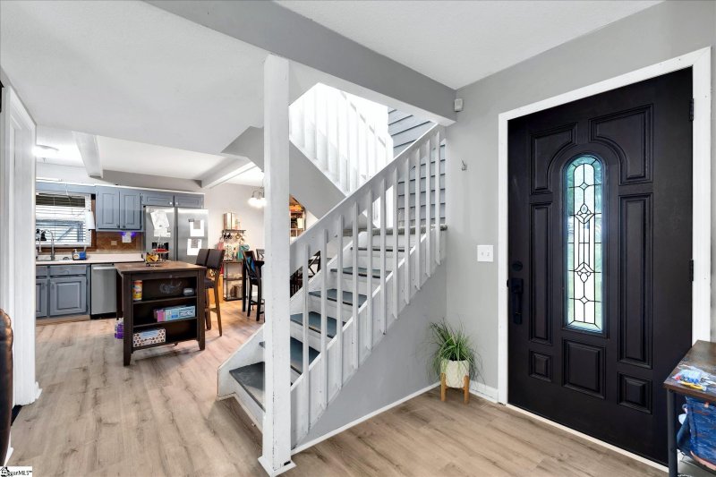 Property image 5 of 1210 E Yellow Wood Drive in Westwood, Simpsonville, SC 29680-3045