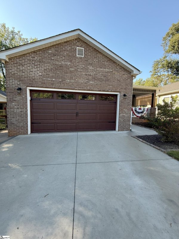 Property image 3 of 524 Caulder Avenue in Duncan Park, Spartanburg, SC 29306