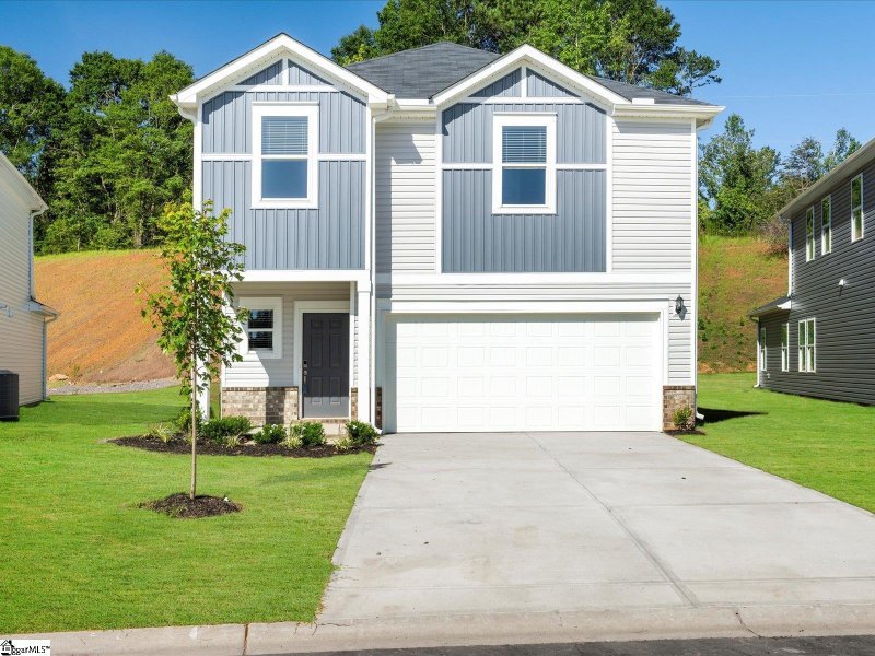 Property image 2 of 813 Landward Court in Creek Ridge, Spartanburg, SC 29301