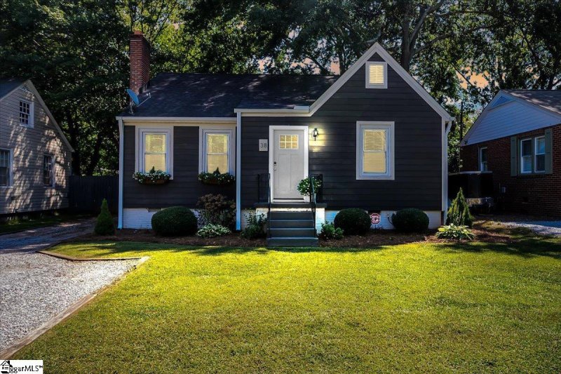 Property image 2 at 38 Sycamore Drive, Greenville, SC 29607