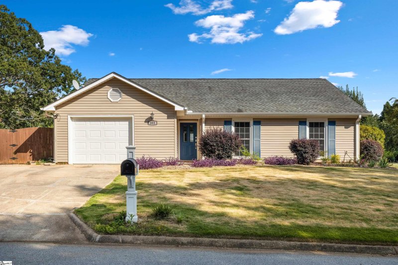 Chatham Woods, Simpsonville Community