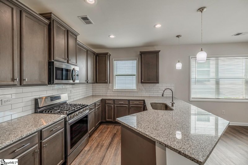 Property image 4 of 6 Ashborne Lane in Holliston, Simpsonville, SC 29681