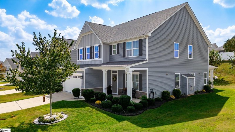 Property image 3 of 200 Walla Walla Court in Riverstone, Greenville, SC 29607