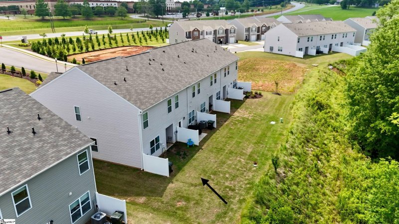 Property image 2 of 107 Sunriff Court in Brookside Ridge, Greer, SC 29651