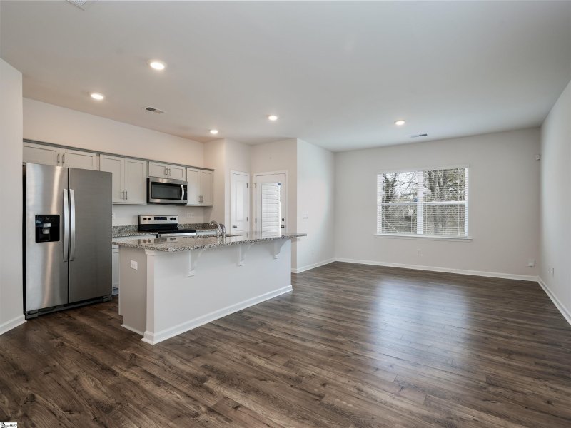 Property image 5 of 107 Sunriff Court in Brookside Ridge, Greer, SC 29651