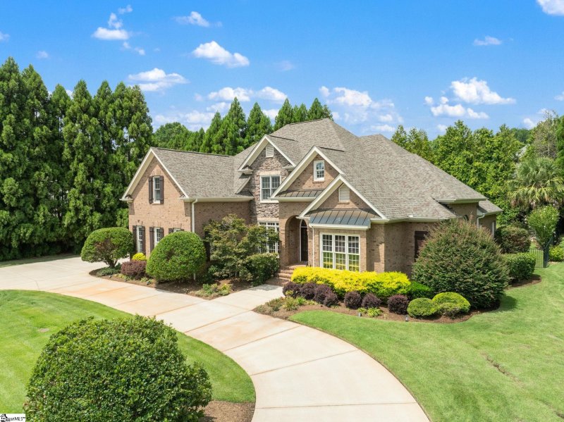 Property image 3 of 4 Summerhall Glen Lane in Kingsbridge, Simpsonville, SC 29681