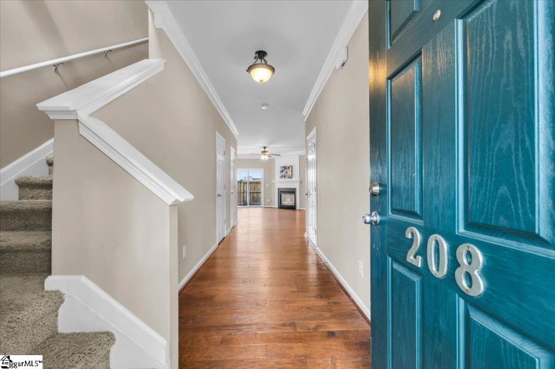 Property image 5 of 208 Greenbush Court in Crescentwood Village, Mauldin, SC 29662