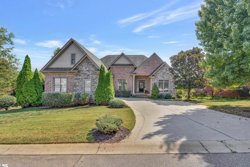 Spring Hill, Greer Community