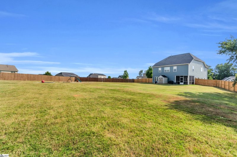 Property image 3 of 104 Upland Drive in Hunt Meadows, Easley, SC 29642