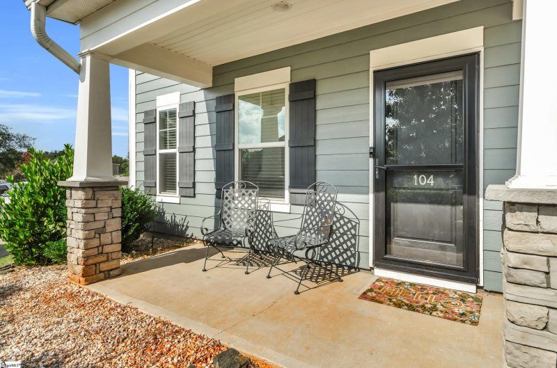 Property image 5 of 104 Upland Drive in Hunt Meadows, Easley, SC 29642