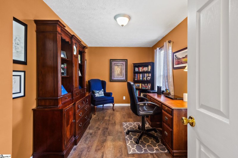 Property image 5 of 103 N Clearstone Court in Stonewall Creek, Easley, SC 29642