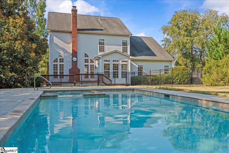 Property image 2 of 117 Carsons Pond Drive in Carsons Pond, Simpsonville, SC 29681