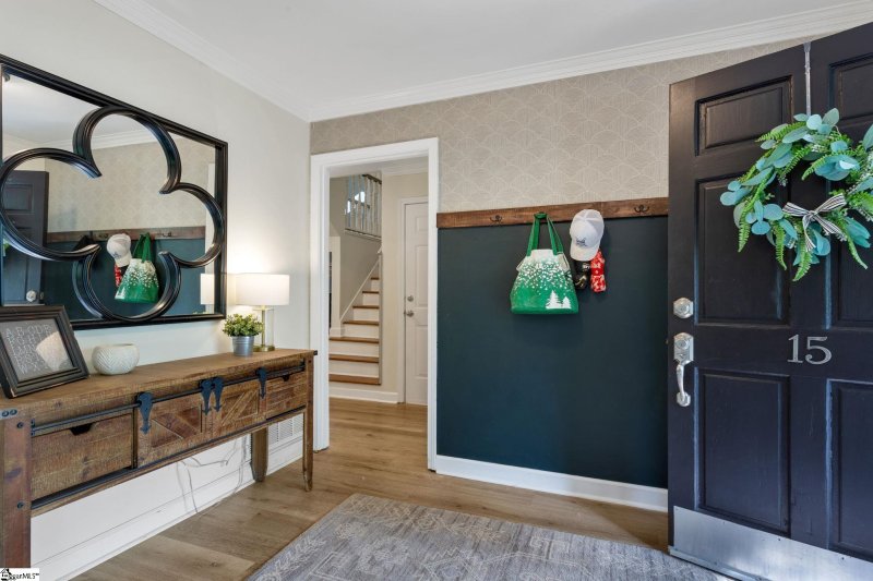 Property image 3 of 15 Crosswinds Way in Silverleaf, Greer, SC 29650