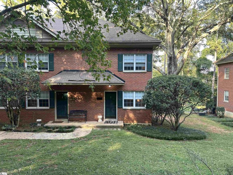 Property image 2 of 11 Faris Circle in Faris Ridge, Greenville, SC 29605