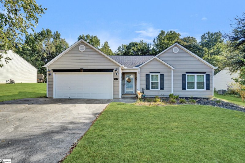 501 Fountainbrook Drive