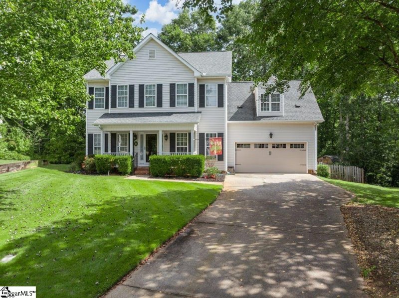 Property image 4 at 225 Amberjack Court, Taylors, SC 29687