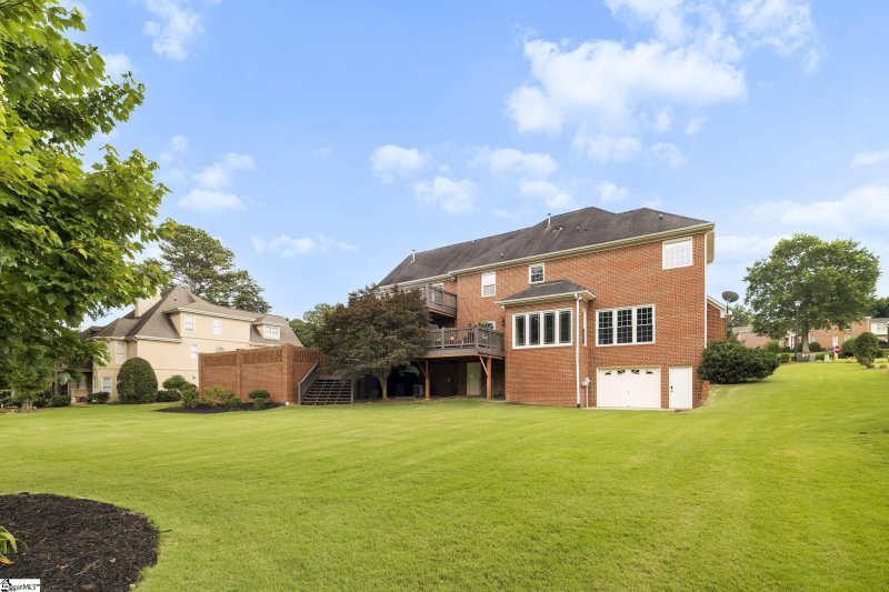 Property image 4 of 801 Shefwood Drive in Middle Creek, Easley, SC 29642