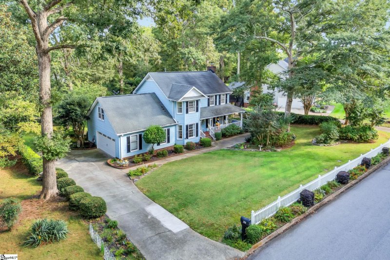 Property image 4 of 206 Squires Creek Road in Squires Creek, Simpsonville, SC 29681