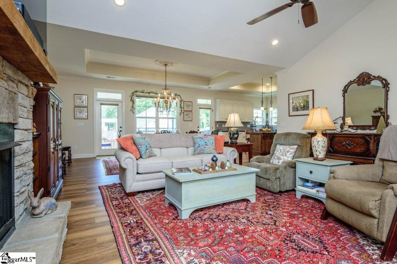 Property image 4 of 186 Page Creek Boulevard in Cottages at Landrum, Landrum, SC 29356