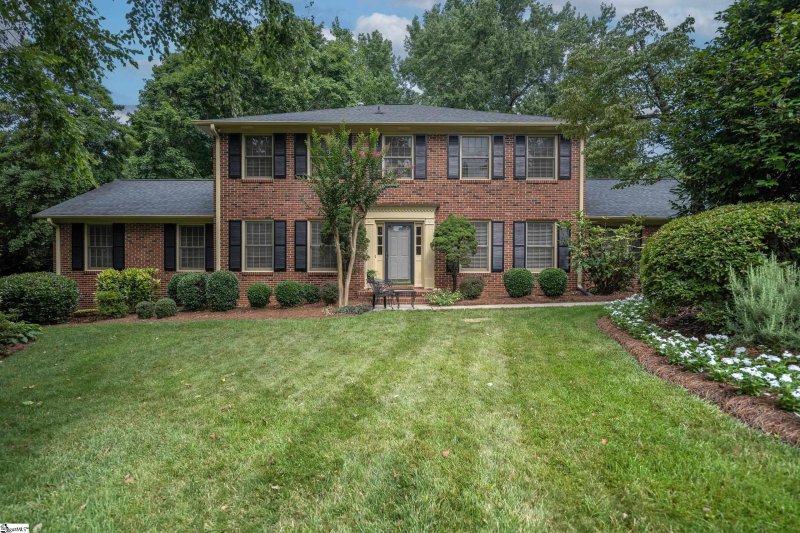 Property image 2 of 402 Stone Ridge Road in Sugar Creek, Greer, SC 29650
