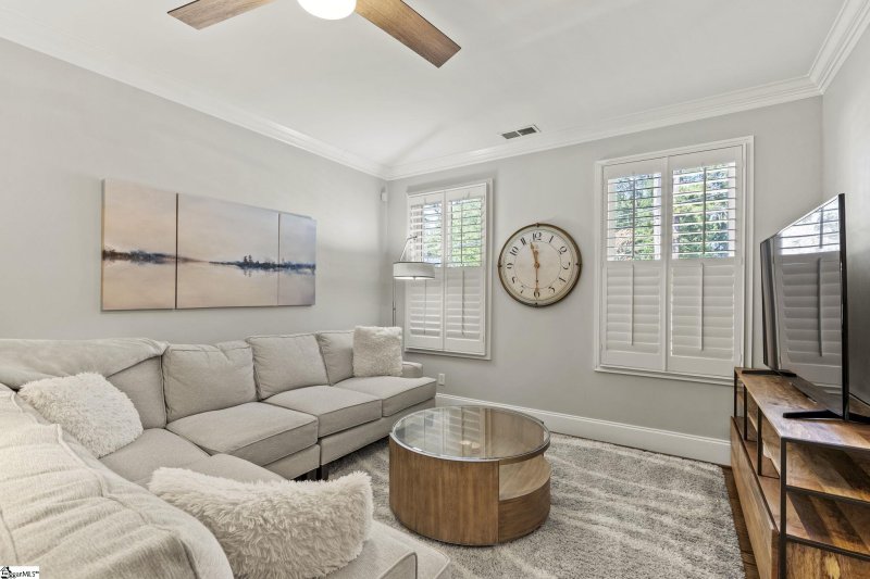 Property image 3 of 700 Bennett Street in North Park, Greenville, SC 29609