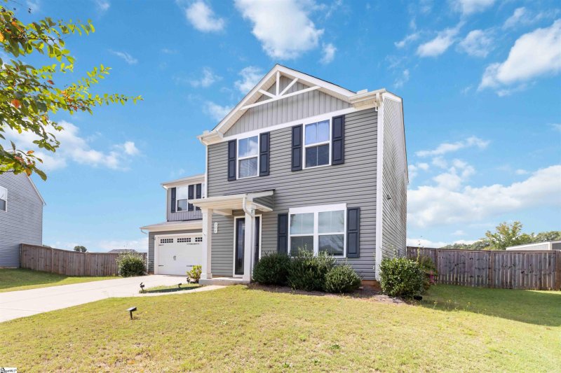 Property image 4 of 906 Hattie Lane in Holly Farms, Lyman, SC 29365