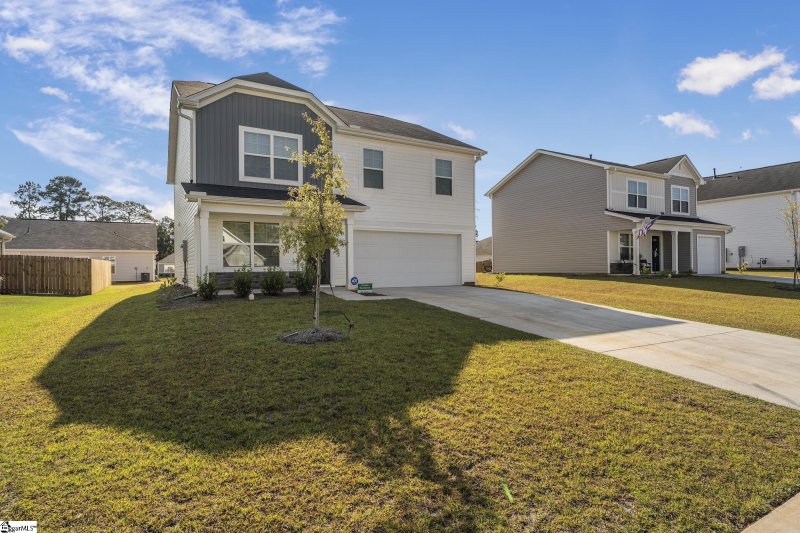 Property image 2 at 107 Southern Magnolia Lane, Laurens, SC 29360