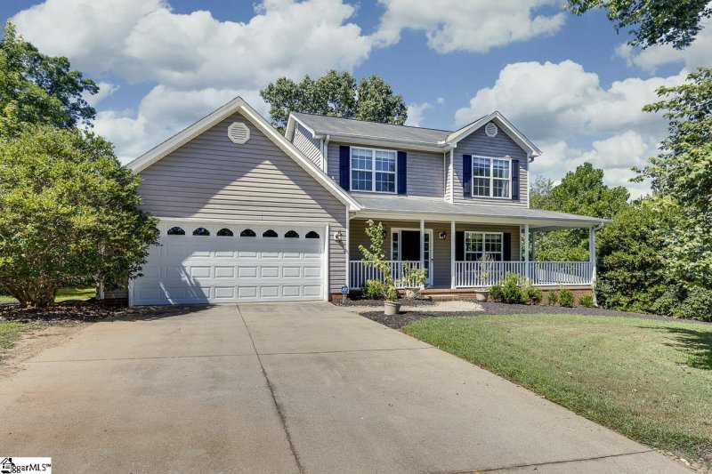 Property image 4 of 205 Sandwort Lane in Wildflower Meadows, Taylors, SC 29687