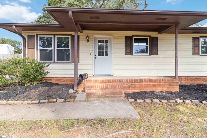 Property image 3 at 114 Loblolly Drive, Wellford, SC 29385